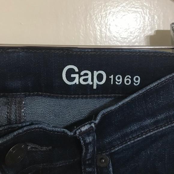 Gap Resolution Slim Straight Jeans - Picture 3 of 7